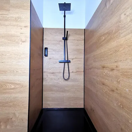 Apartment Bohnapartments Steigerwald - 3 Badezimmer - 4 Schlafzimmer - Vollausstattung - Wlan - Gratis Parkplatze